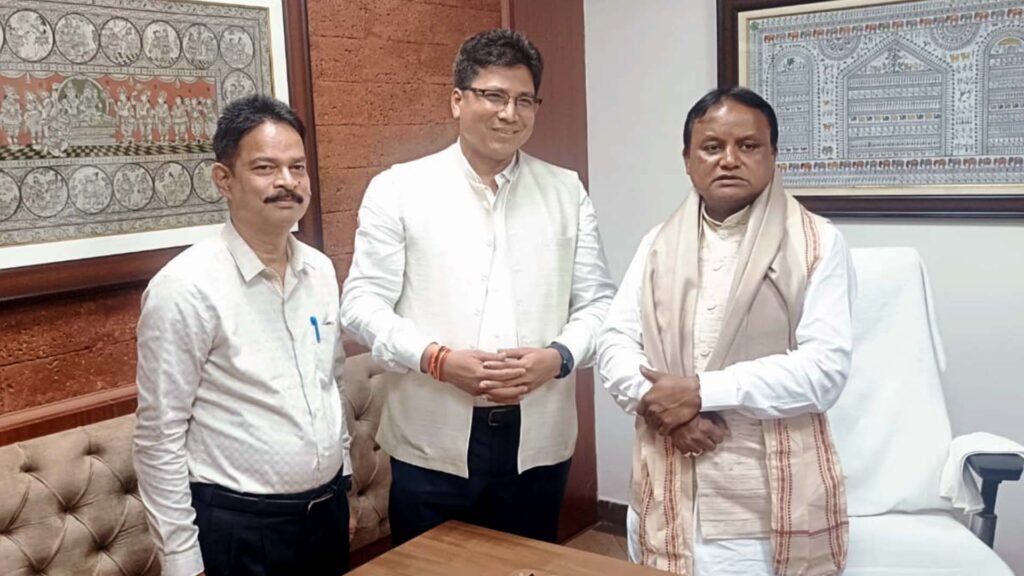 IREDA Meets Odisha CM for Green Energy Financing