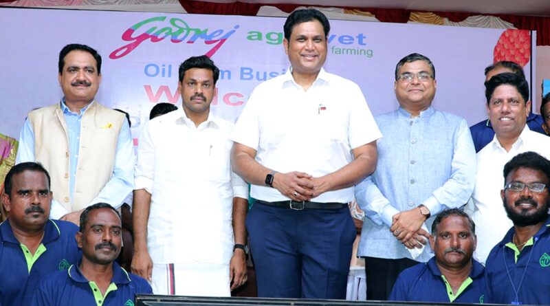 Launch of Godrej Agrovet's first Samadhan Center in Tamil Nadu