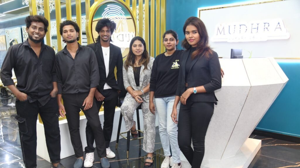 Mudhra luxury salon
