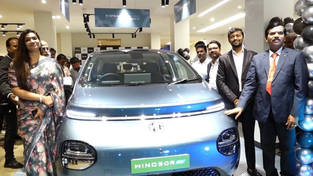 SMK MG Mount Road launches MG Windsor in Chennai