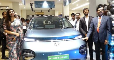 SMK MG Mount Road launches MG Windsor in Chennai