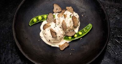 Murgh Malai Meatball, Green Chilli Cream ,Truffles