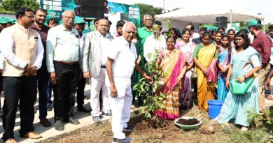 tree-saplings-plantation-at-madha-college