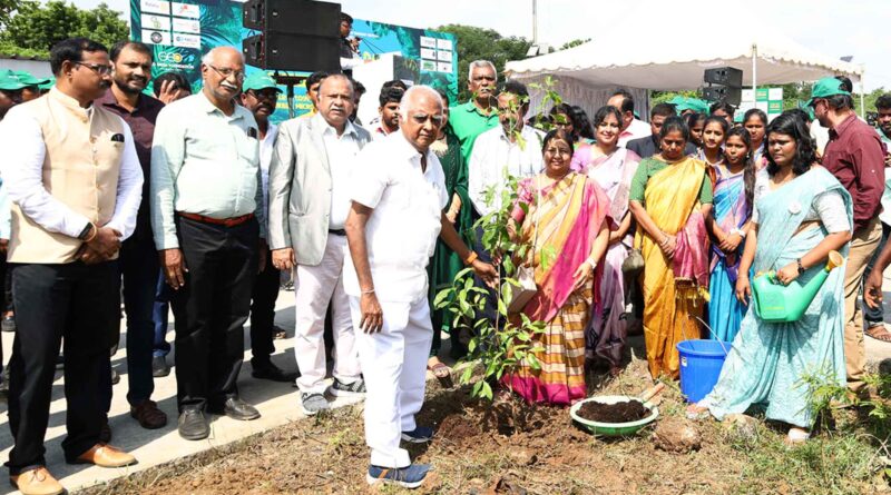 tree-saplings-plantation-at-madha-college