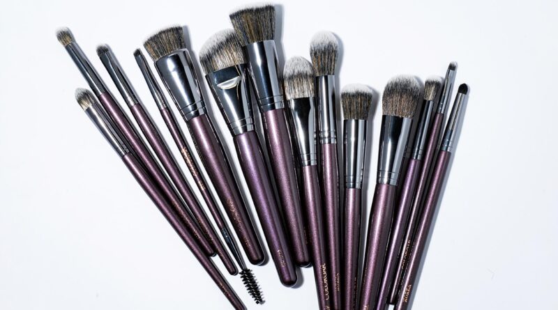 Colorbar’s Pro Makeup Brush