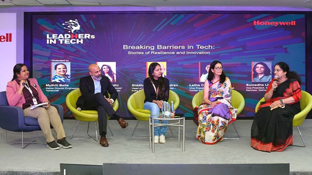 Honeywell Hosts LeadHERS in Tech