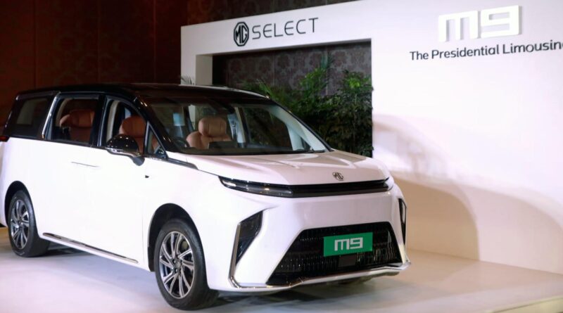 MG SELECT debuts M9 and Cyberster