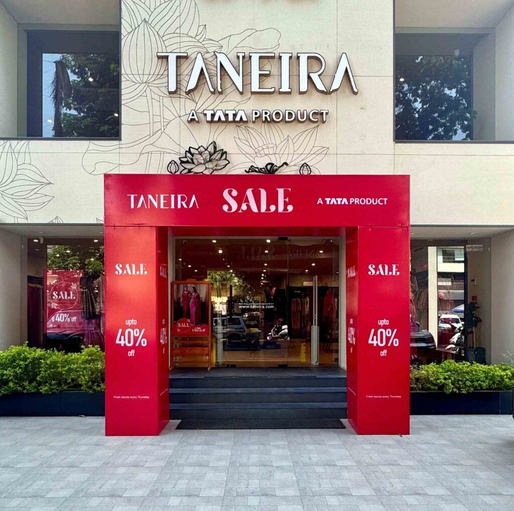 Taneira offer Sale on Sarees