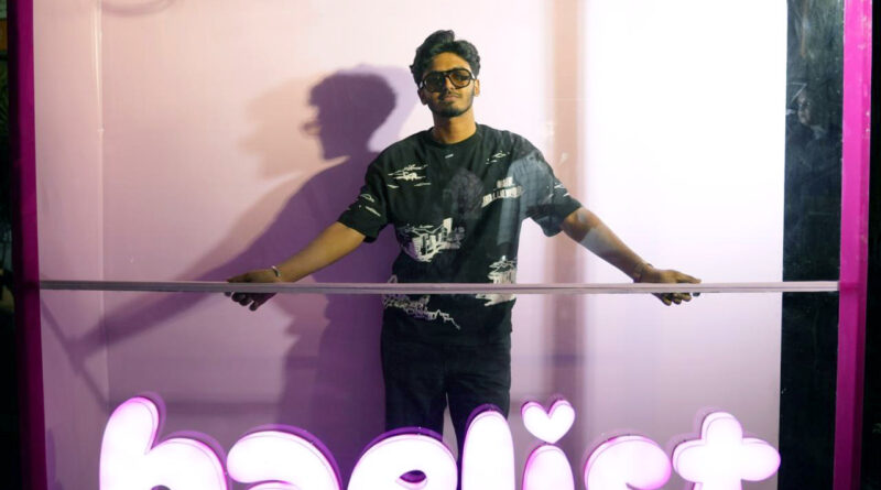 Sai Abhyankkar Unveils vizhi veekura new song