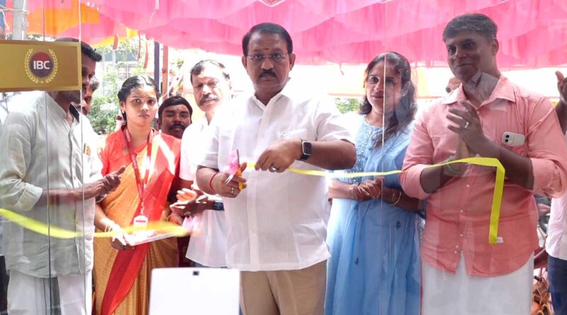 minister white thiruvotriyur show room inauguration
