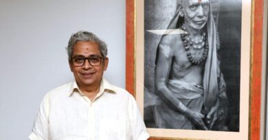 Sri Kanchi Kamakoti Peetathipathi Visits Ziva