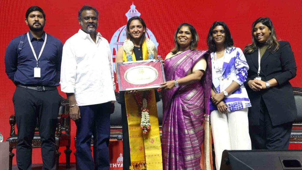 Harmanpreet Kaur Felicitated at Sathyabama