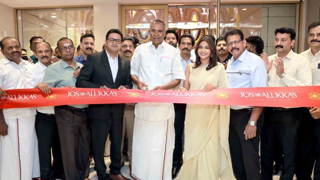 Jos Alukkas Valliyur showroom launch