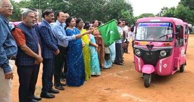 Rotary Club Pink Auto Distribution Chennai