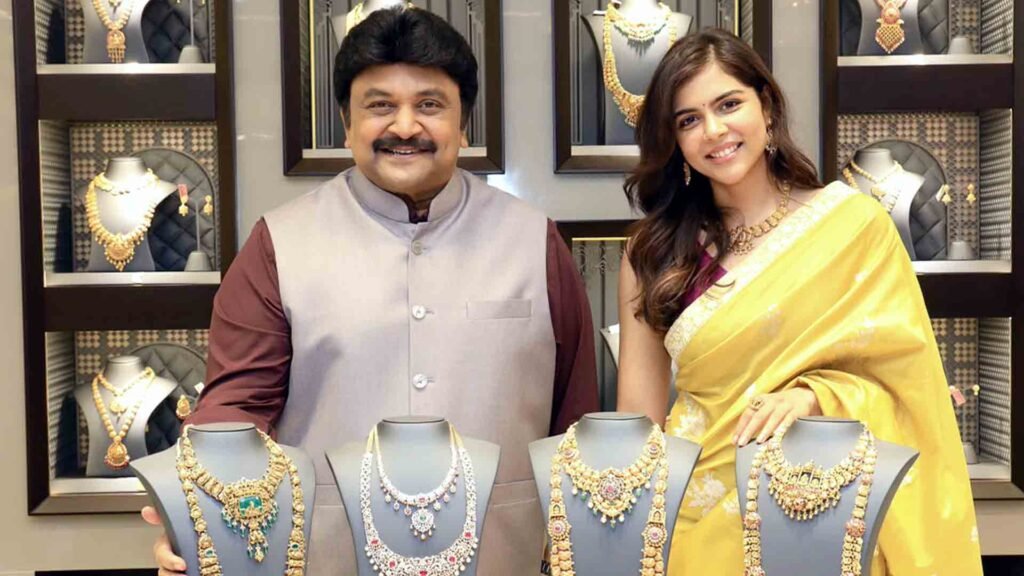 Kalyan Jewellers Chennai anna nagar showroom
