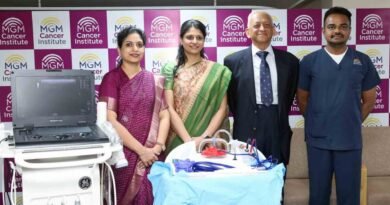 MGM Cancer Institute Uses VAE to Remove Breast Lump